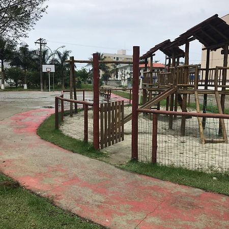 Apartamento Praia Grande ウバトゥバ エクステリア 写真