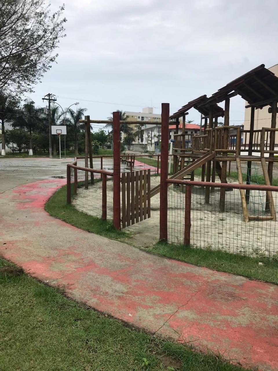 Apartamento Praia Grande ウバトゥバ エクステリア 写真